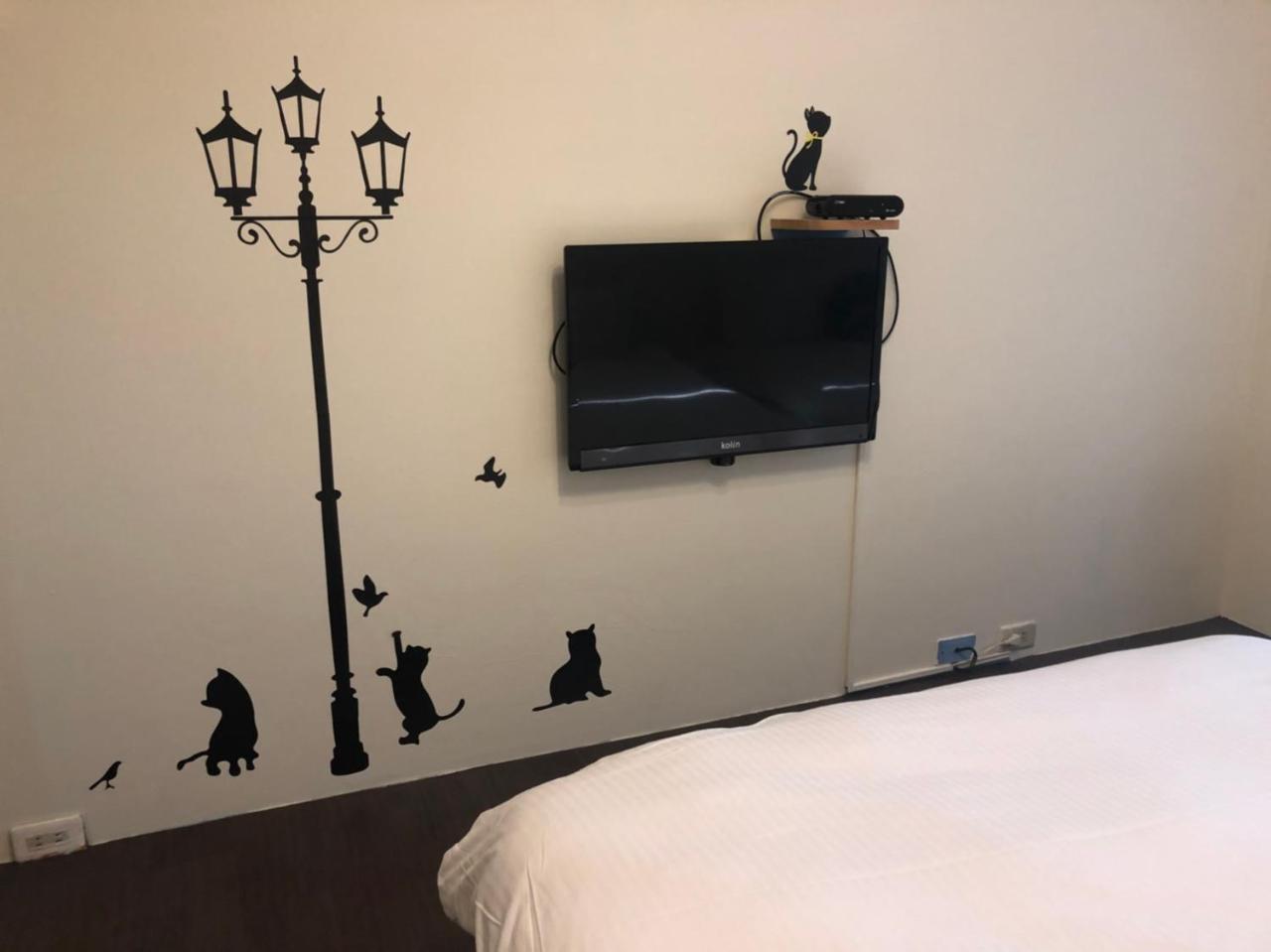Happines Trip Inn Taichung Eksteriør bilde