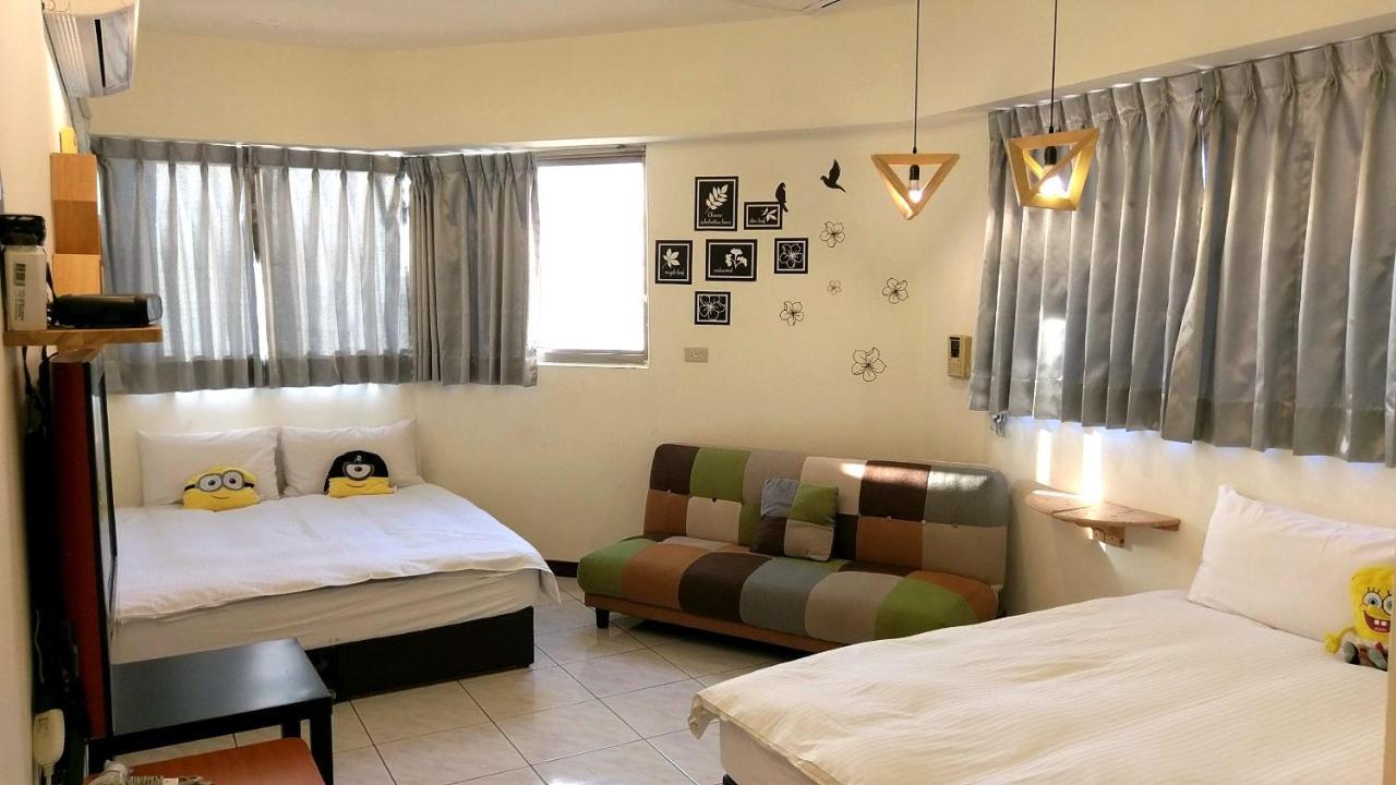 Happines Trip Inn Taichung Eksteriør bilde