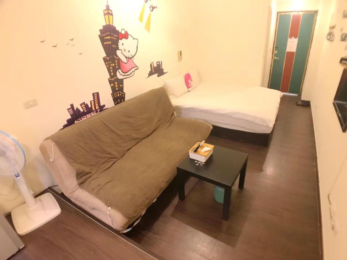 Happines Trip Inn Taichung Eksteriør bilde